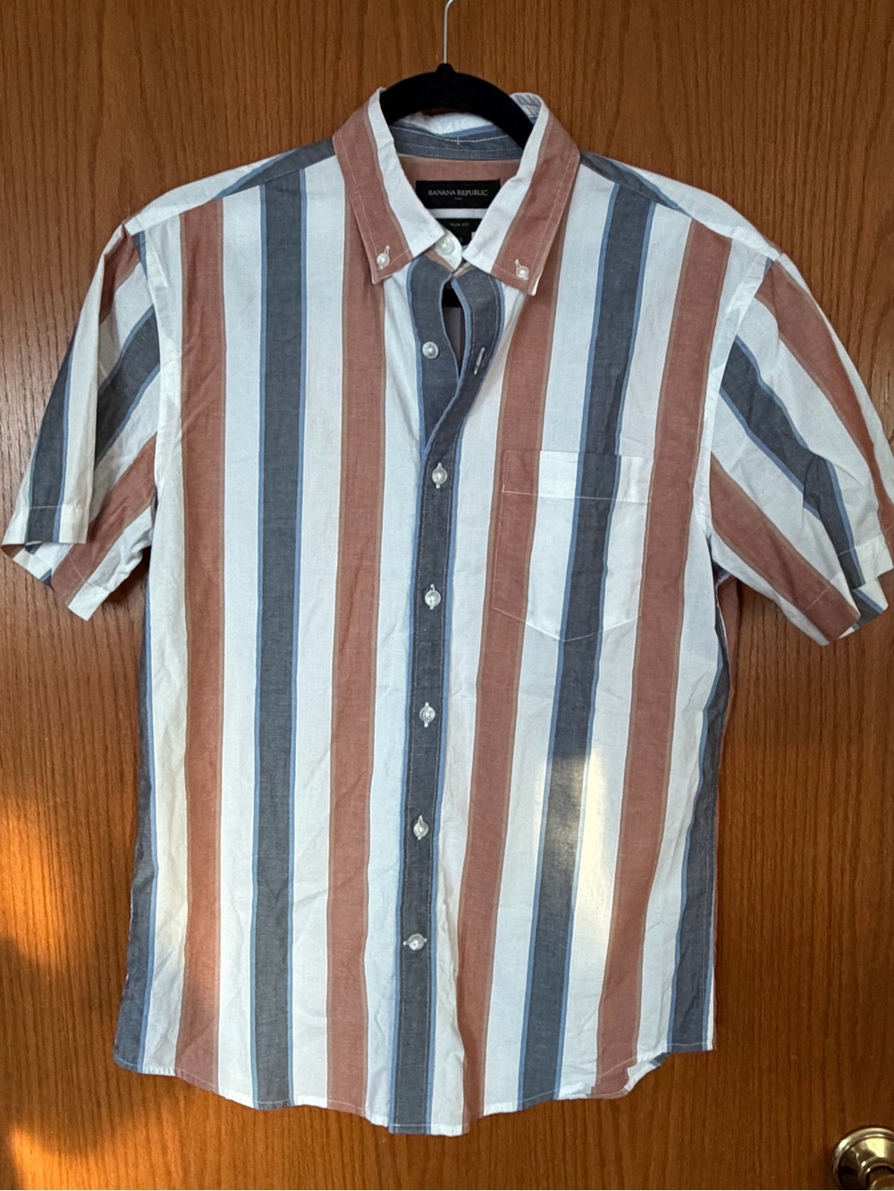Banana Republic Men’s  Rust, Slate & White Short-Sleeve Button-Down
